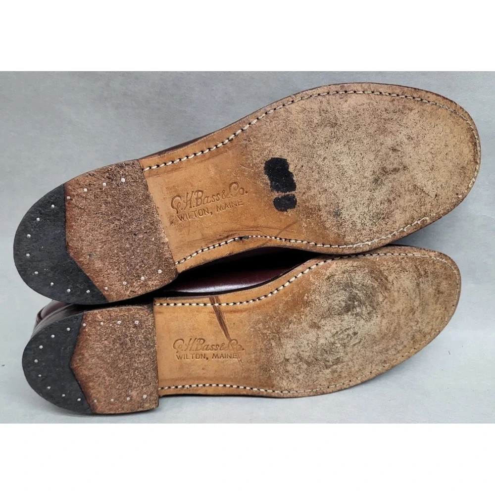 G.H. Bass & Co. preowned no